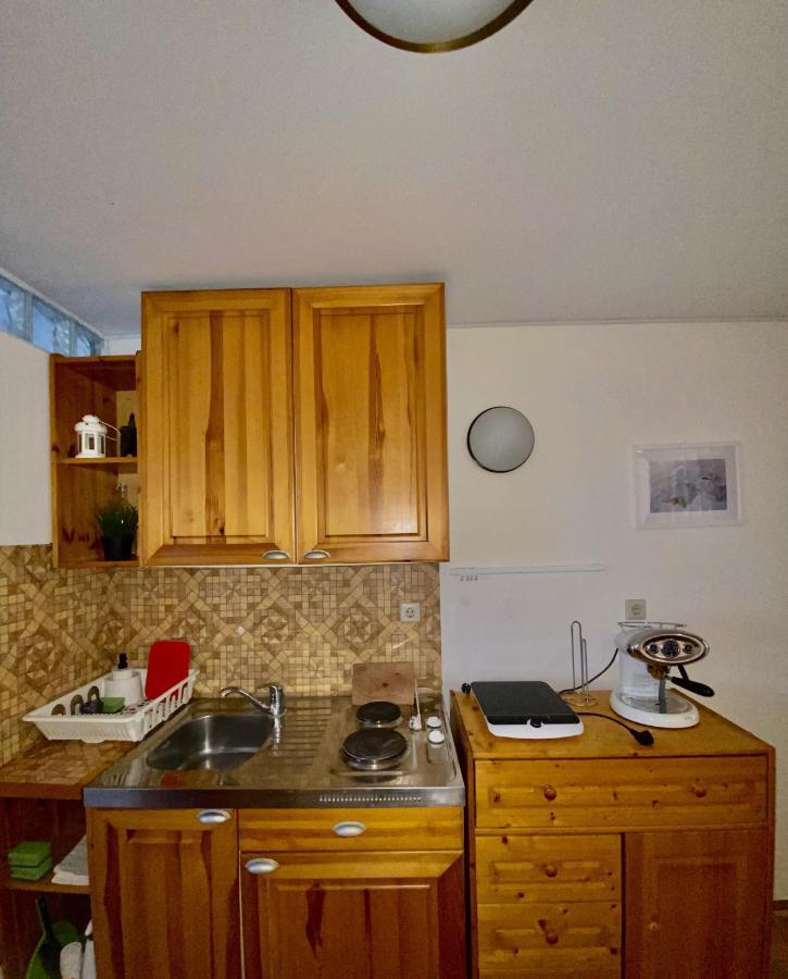 Guesthouse Pri Cebelici Lukovica pri Domzalah Екстер'єр фото